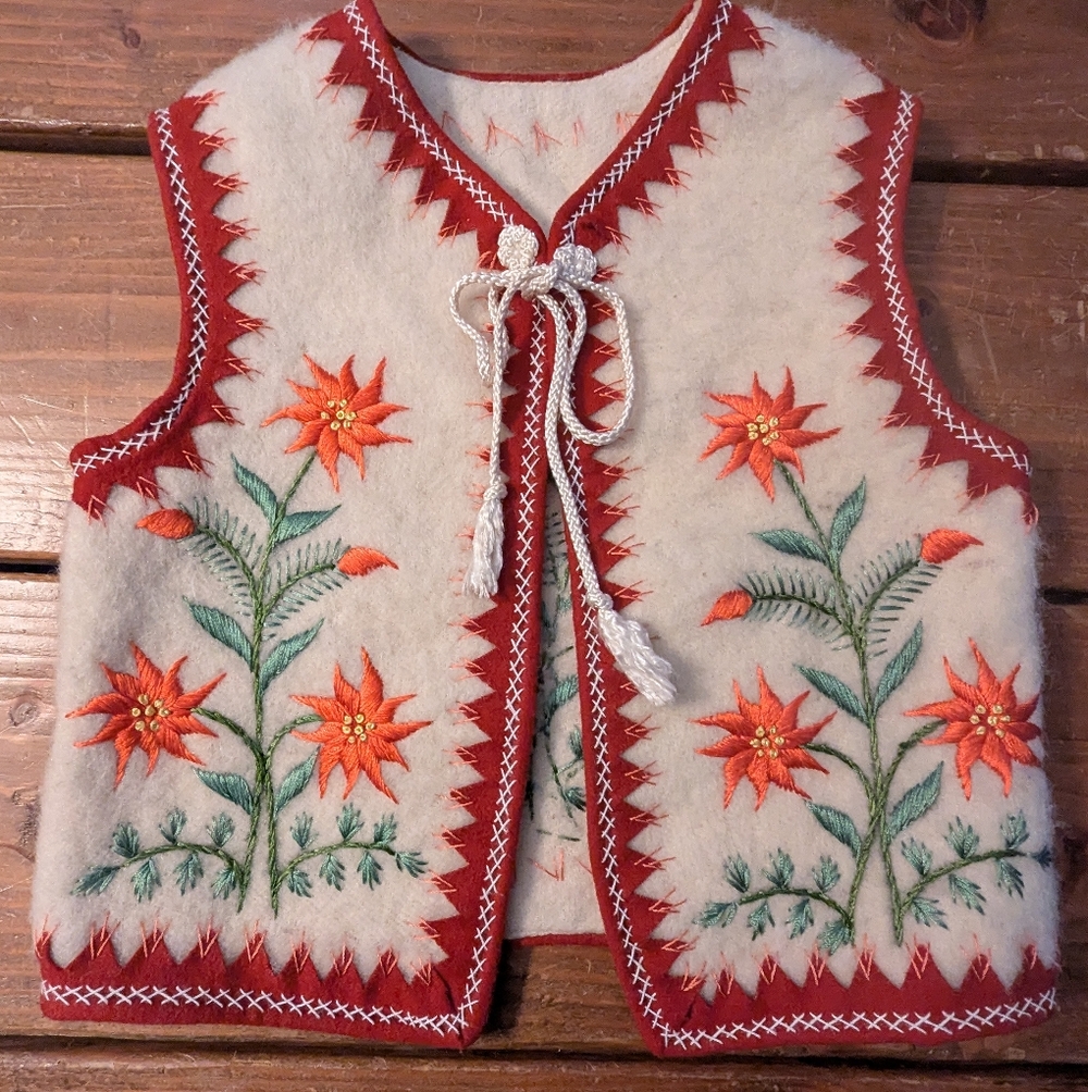 Vintage hand-embroidered Ethnic Wool Vest POLAND, Child Size,Christmas